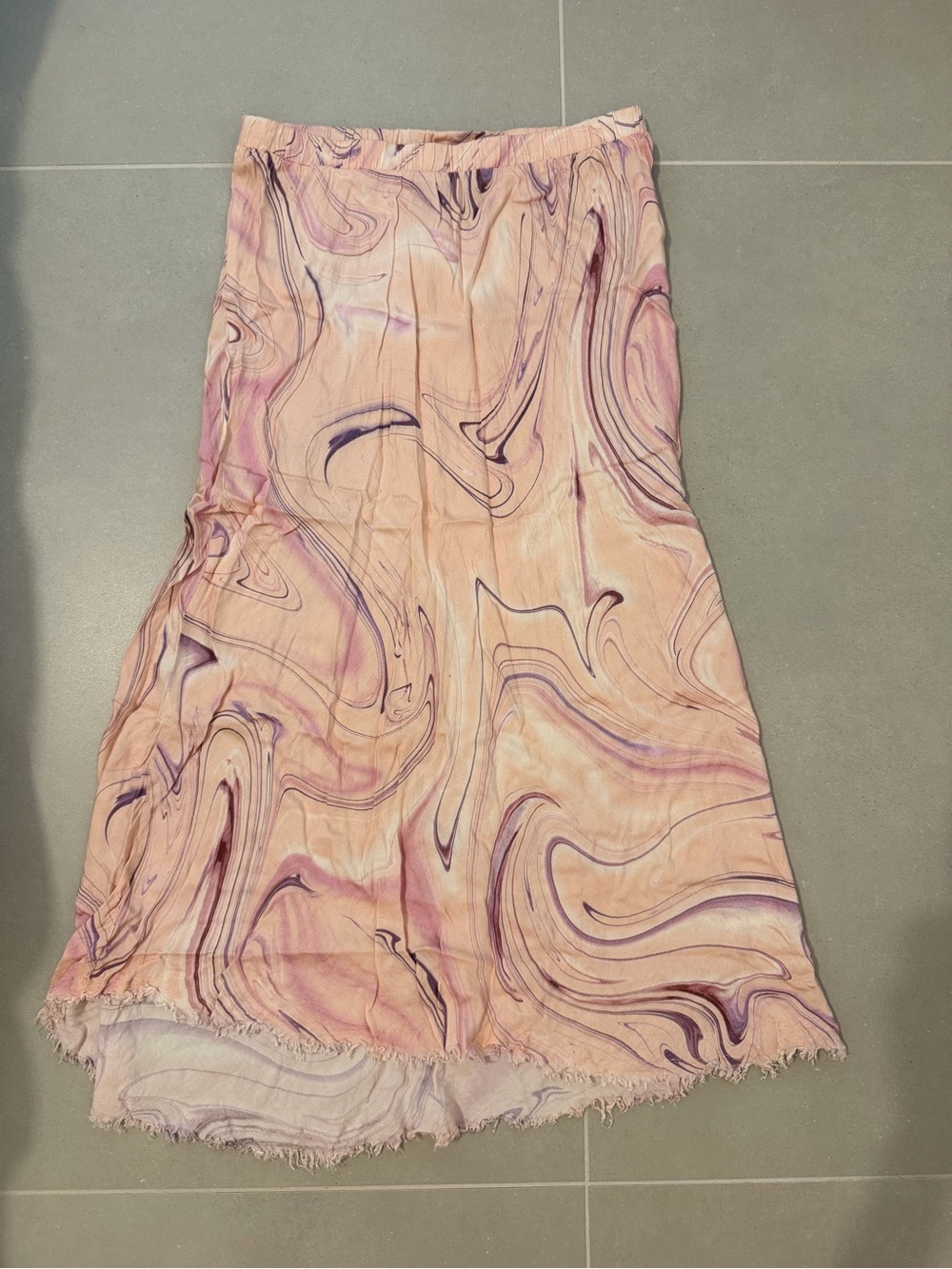 Olivaceous Peach and Lavender Marble Midi Skirt